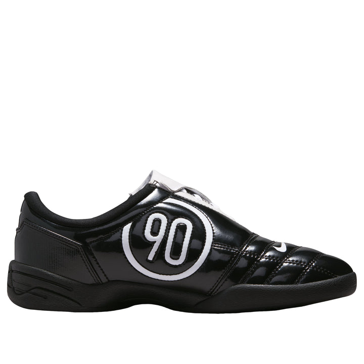 NIKE TOTAL 90 SE BLACK WHITE UNIVERSITY RED WOMENS