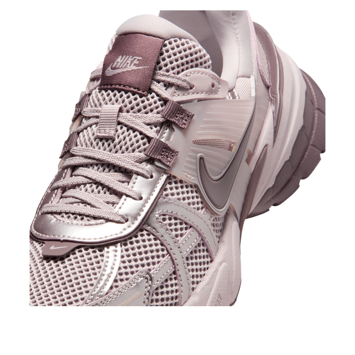 NIKE V2K RUN PARTICLE ROSE TATTOO WOMENS
