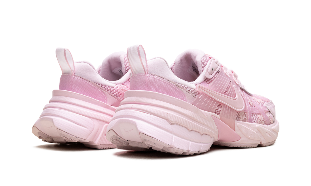 NIKE V2K RUN PINK FOAM ARCTIC PINK (WOMEN&