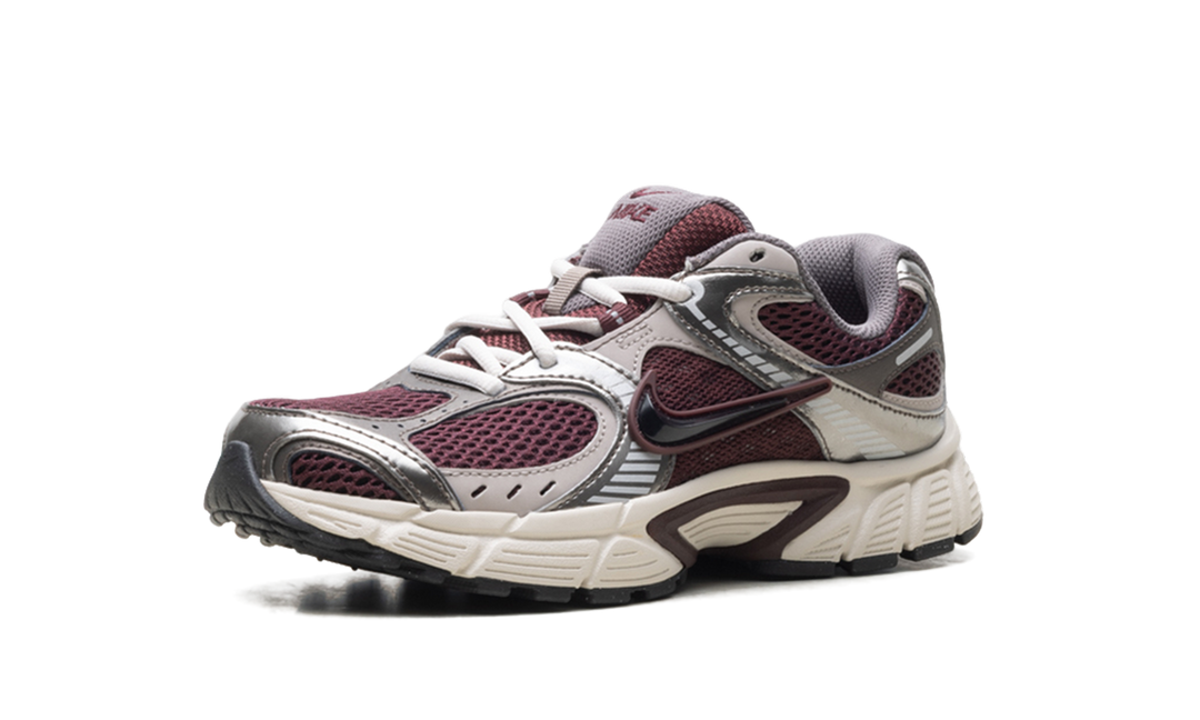 NIKE V5 RNR BURGUNDY CRUSH COLLEGE GREY (WOMEN'S) — Stock
