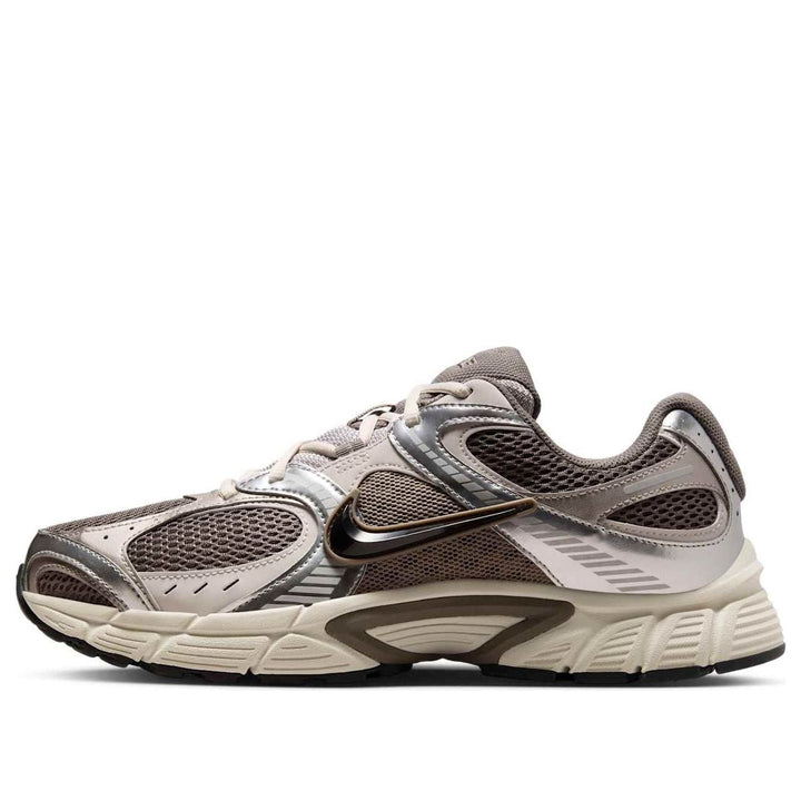 NIKE V5 RNR CAVE STONE BLACK