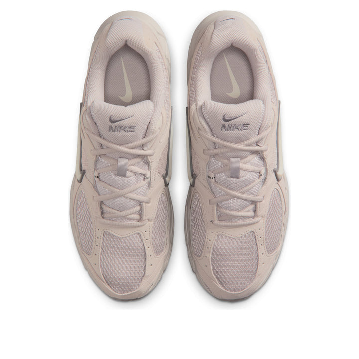 NIKE V5 RNR &