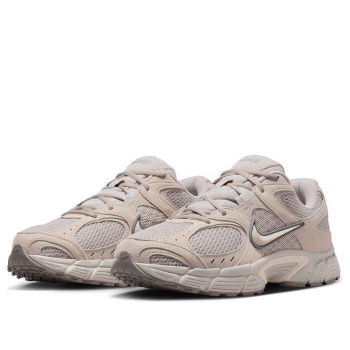 NIKE V5 RNR &