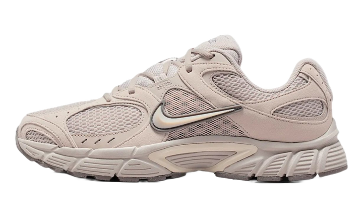 NIKE V5 RNR &
