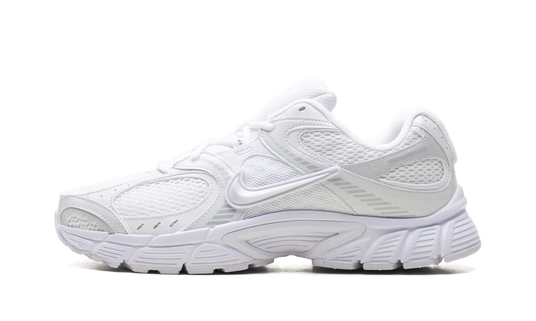 NIKE V5 RNR WHITE BLACK METALLIC SILVER