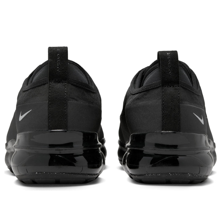 NIKE VAPORMAX MOC ROAM TRIPLE BLACK