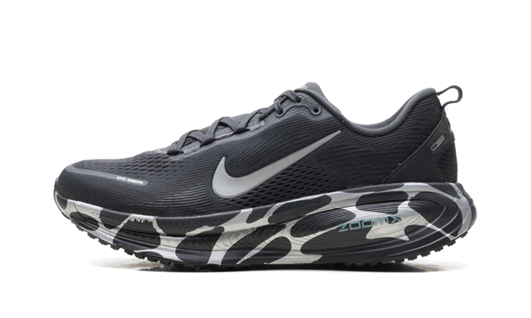 NIKE VOMERO 18 ANTHRACITE REFLECT SILVER