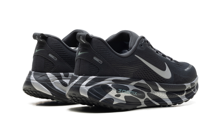 NIKE VOMERO 18 ANTHRACITE REFLECT SILVER