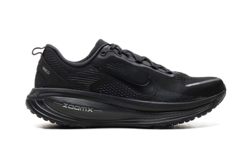 NIKE VOMERO 18 BLACK DARK SMOKE GREY LIGHT SMOKE GREY — Stock