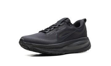 NIKE VOMERO 18 GORE-TEX BLACK ANTHRACITE — Stock
