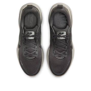 NIKE VOMERO 18 MEDIUM ASH COLLEGE GREY — Stock