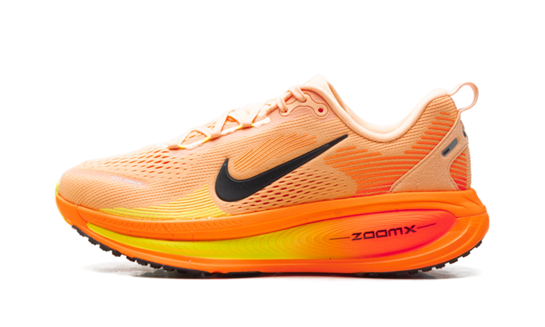 NIKE VOMERO 18 ORANGE CHALK BLACK VOLT
