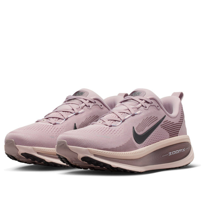 NIKE VOMERO 18 PARTICLE ROSE SILT RED WOMENS