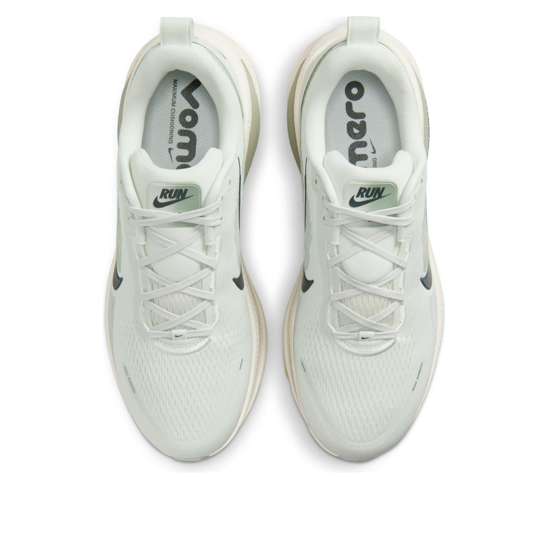 NIKE VOMERO 18 SPRUCE AURA JADE HORIZON BLACK SPRUCE