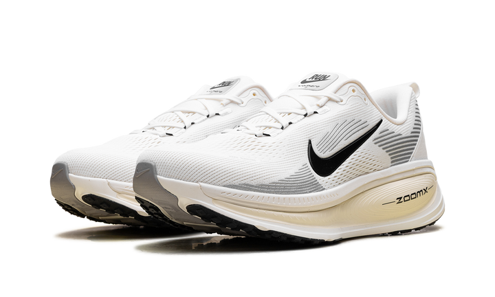 NIKE VOMERO 18 SUMMIT WHITE COCONUT MILK
