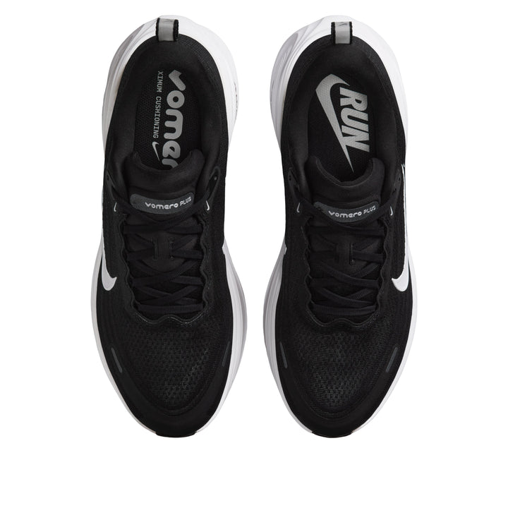 NIKE VOMERO PLUS BLACK WHITE
