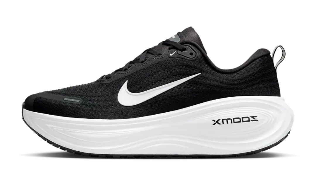 NIKE VOMERO PLUS BLACK WHITE