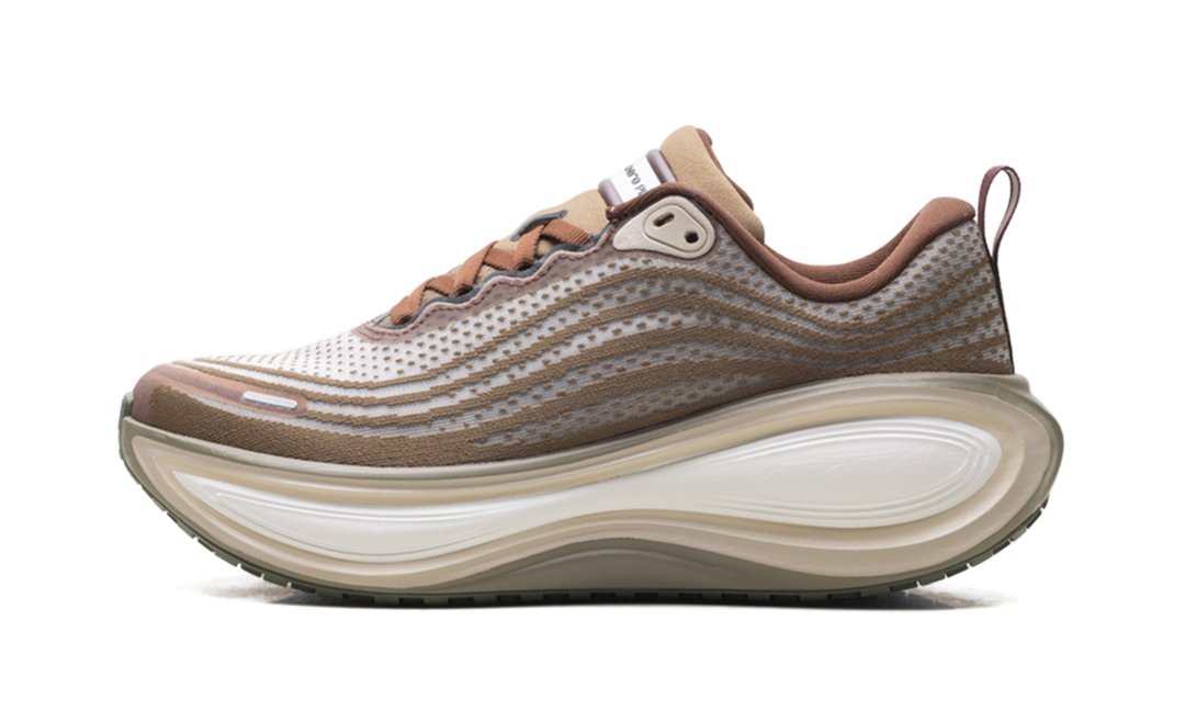 NIKE VOMERO PLUS CALDERA BROWN DARK FIELD BROWN