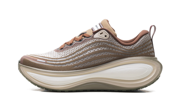 NIKE VOMERO PLUS CALDERA BROWN DARK FIELD BROWN — Stock