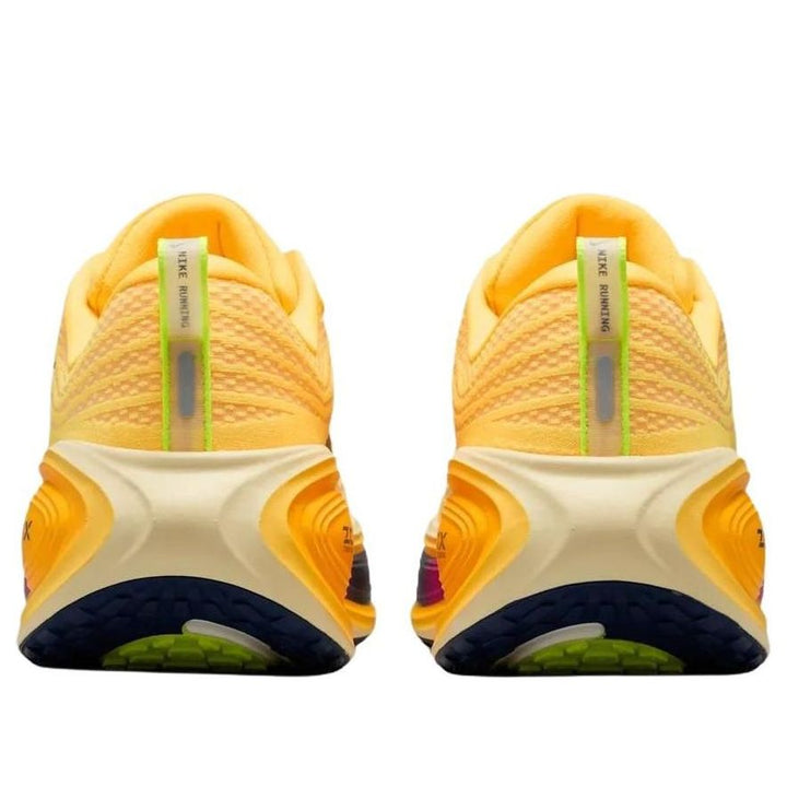 NIKE VOMERO PLUS CITRON PULSE LASER ORANGE
