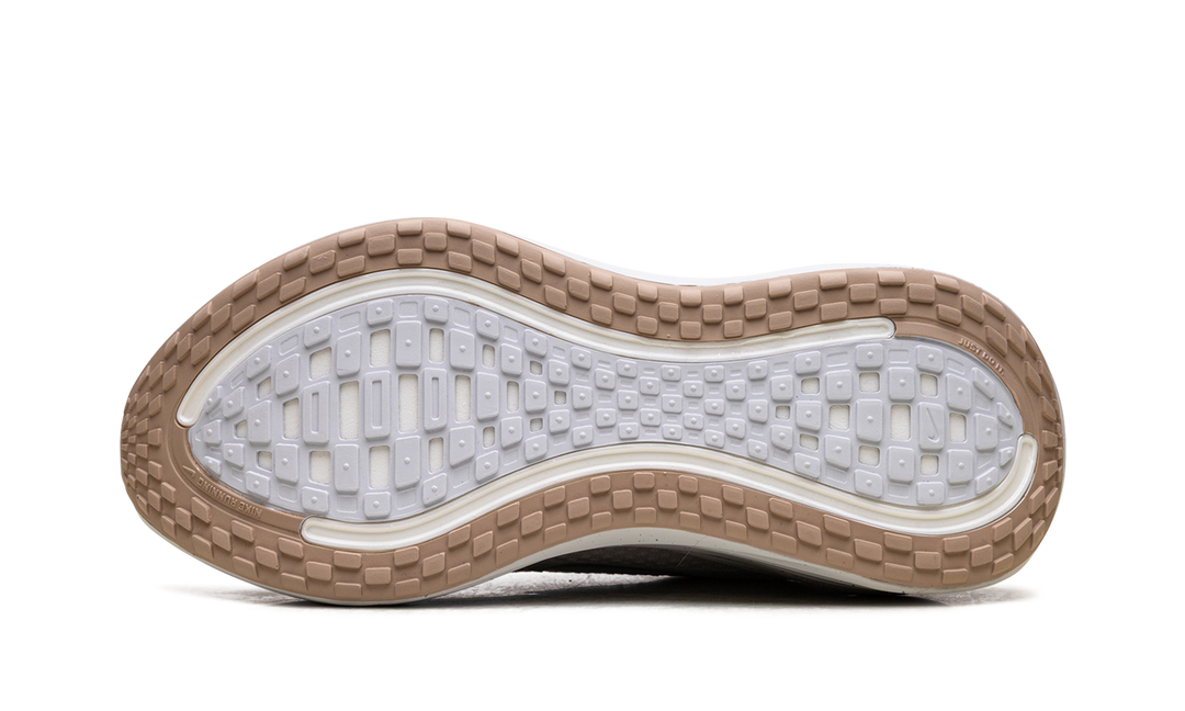 NIKE VOMERO PLUS SPECKLE VAST GREY WOLF GREY
