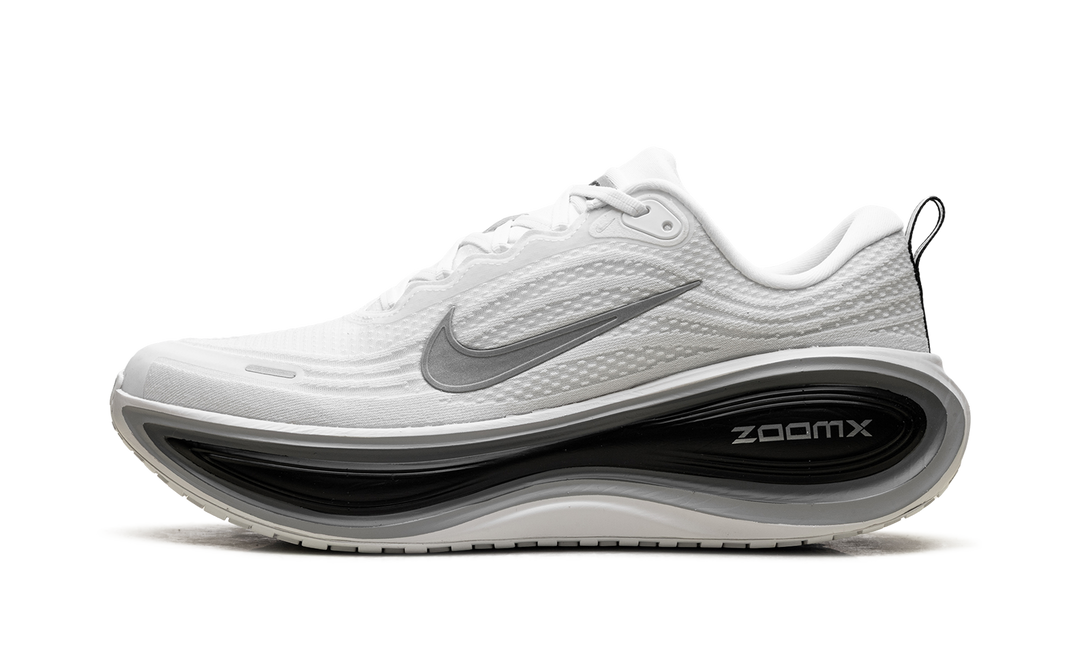 NIKE VOMERO PLUS WHITE BLACK COOL GREY