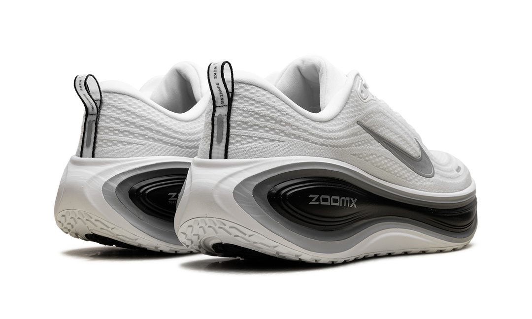 NIKE VOMERO PLUS WHITE BLACK COOL GREY