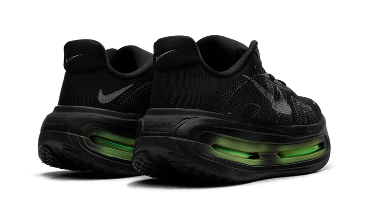 NIKE VOMERO PREMIUM SP BLACK MINI CHROME SWOOSH