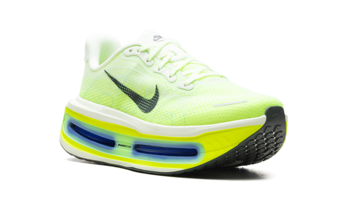 NIKE VOMERO PREMIUM VOLT TINT SAPPHIRE