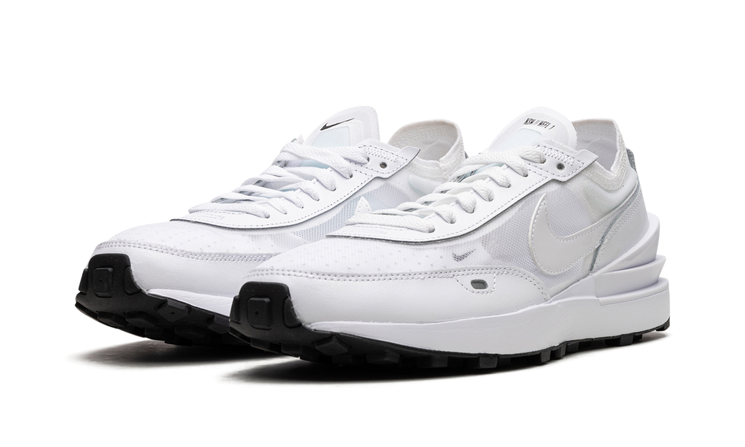 NIKE WAFFLE ONE WHITE BLACK WHITE WOMENS