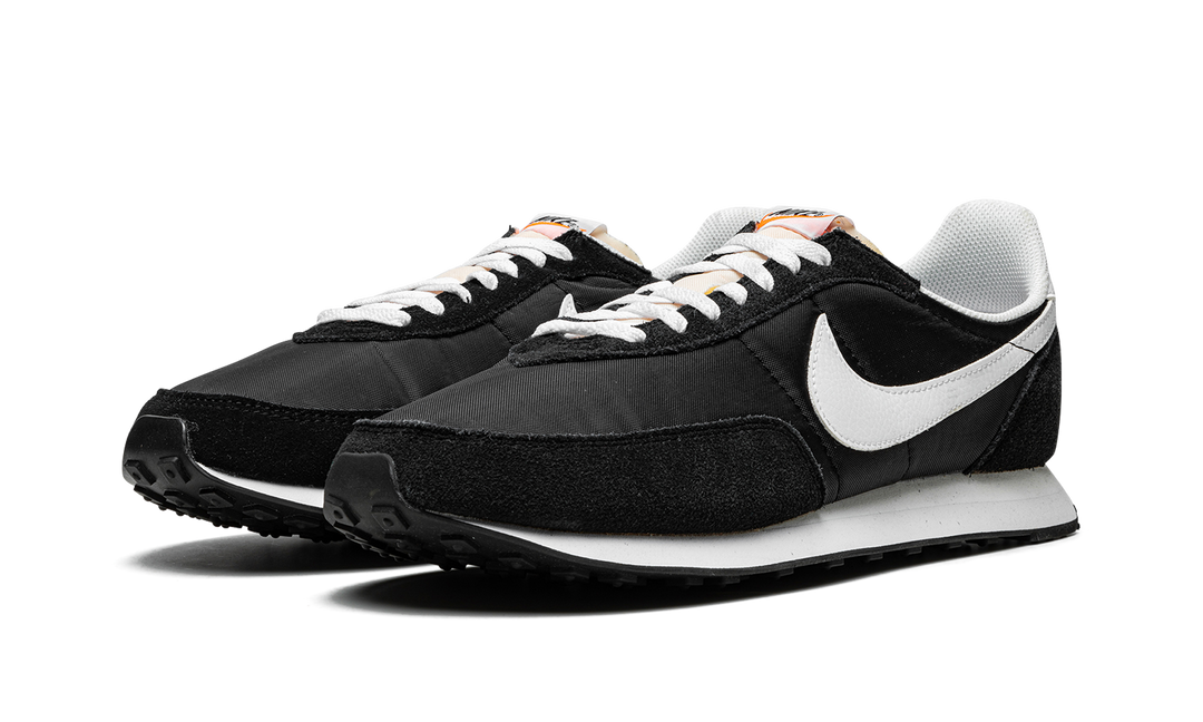 NIKE WAFFLE TRAINER 2 BLACK WHITE