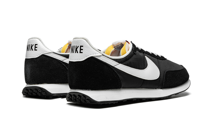 NIKE WAFFLE TRAINER 2 BLACK WHITE