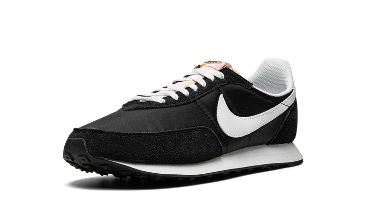 NIKE WAFFLE TRAINER 2 BLACK WHITE