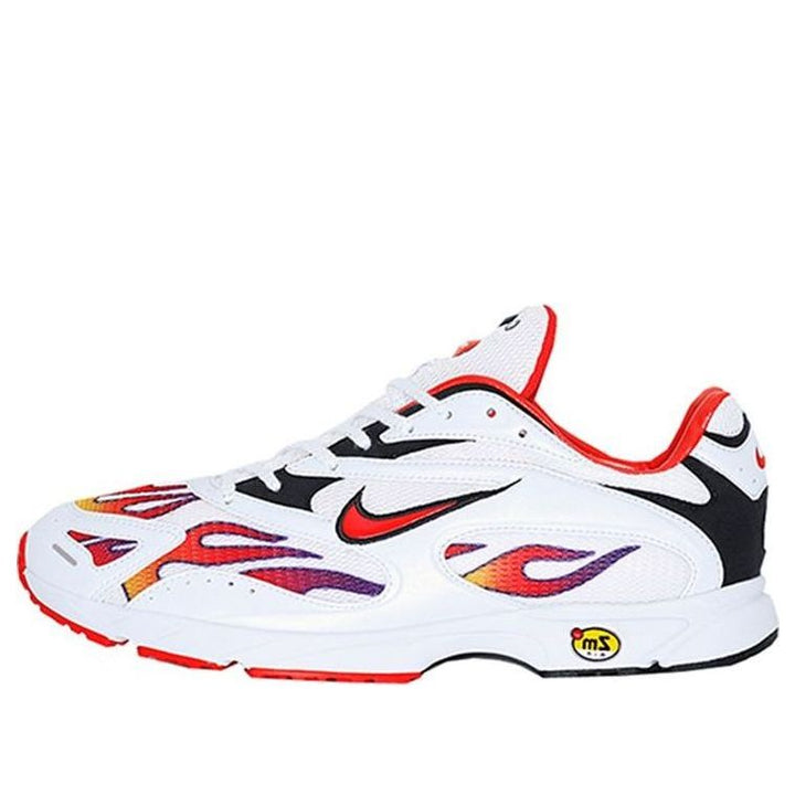 NIKE X SUPREME ZOOM STREAK SPECTRUM PLUS WHITE