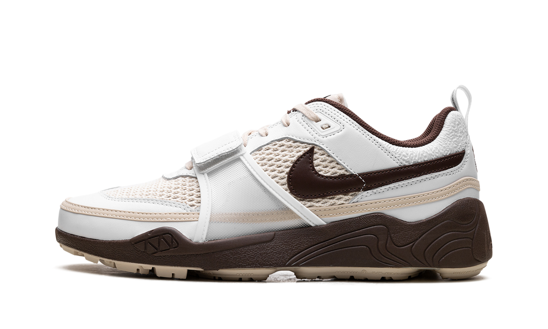 NIKE ZOOM FIELD JAXX TRAVIS SCOTT LIGHT CHOCOLATE