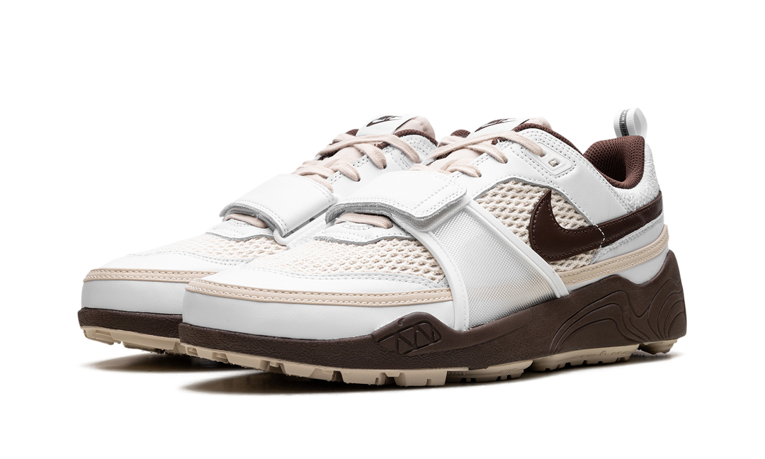 NIKE ZOOM FIELD JAXX TRAVIS SCOTT LIGHT CHOCOLATE