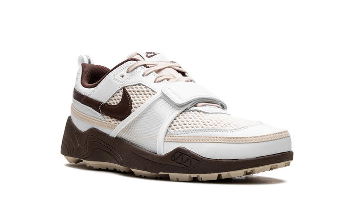 NIKE ZOOM FIELD JAXX TRAVIS SCOTT LIGHT CHOCOLATE