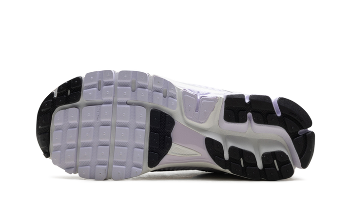 NIKE ZOOM VOMERO 5 BARELY GRAPE PHOTON DUST SUMMIT WHITE METALLIC SILVER (WOMEN&