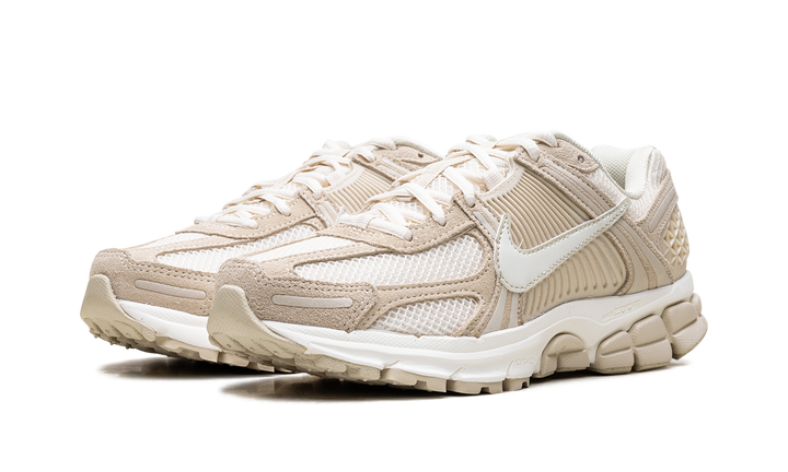 NIKE ZOOM VOMERO 5 BEACH LIGHT KHAKI (WOMEN&