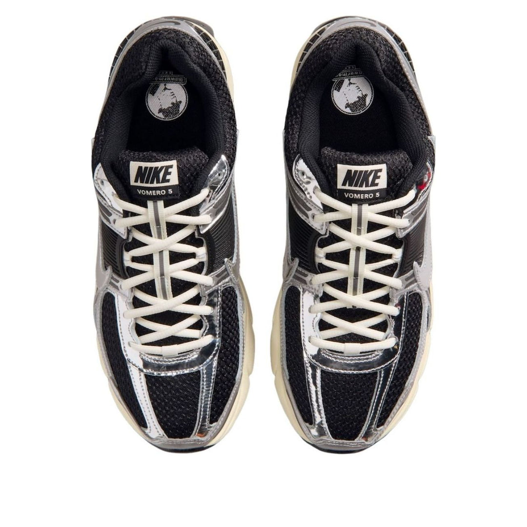 NIKE ZOOM VOMERO 5 BLACK CHROME