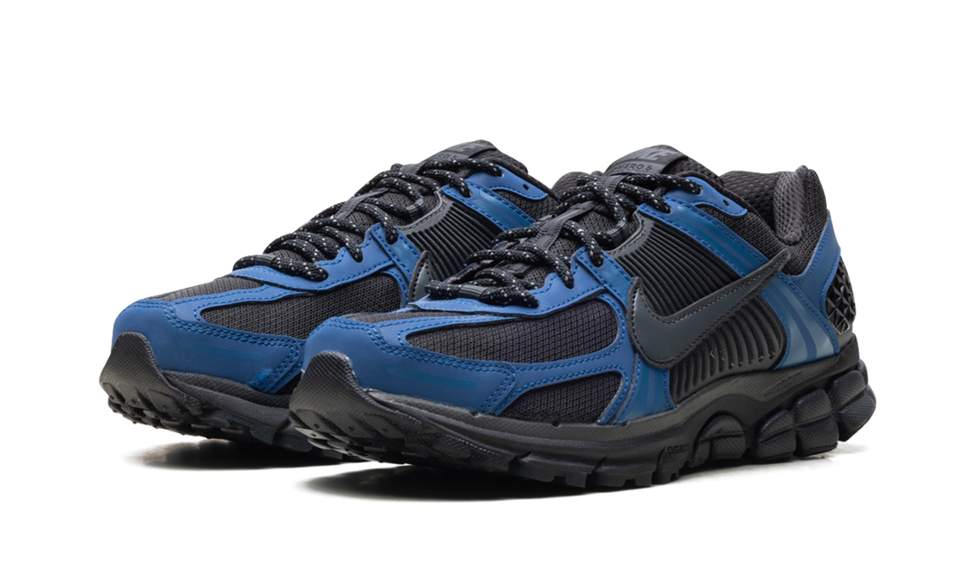 NIKE ZOOM VOMERO 5 BLACK COURT BLUE