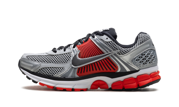 NIKE ZOOM VOMERO 5 BRIGHT CRIMSON METALLIC SILVER — Stock