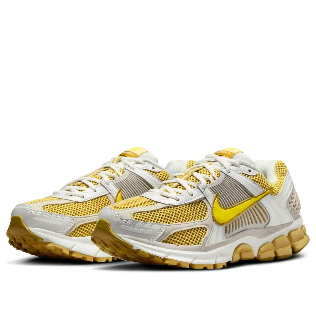 NIKE ZOOM VOMERO 5 BRONZINE WOMENS