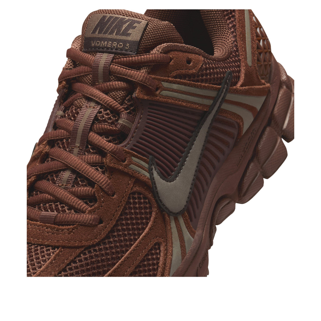 NIKE ZOOM VOMERO 5 FAUNA BROWN VELVET BROWN (WOMEN&