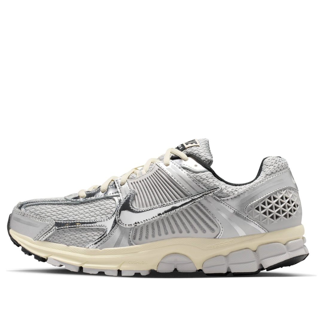 NIKE ZOOM VOMERO 5 GREY FOG CHROME