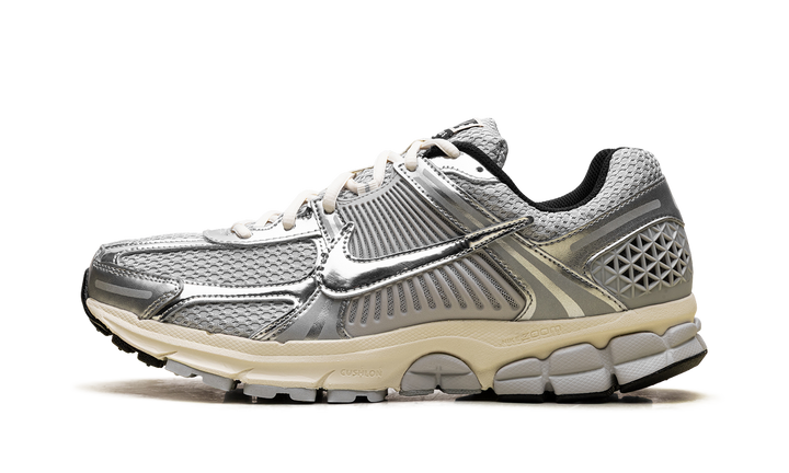 NIKE ZOOM VOMERO 5 GREY FOG CHROME
