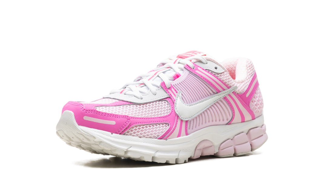 NIKE ZOOM VOMERO 5 HYPER PINK WOMENS
