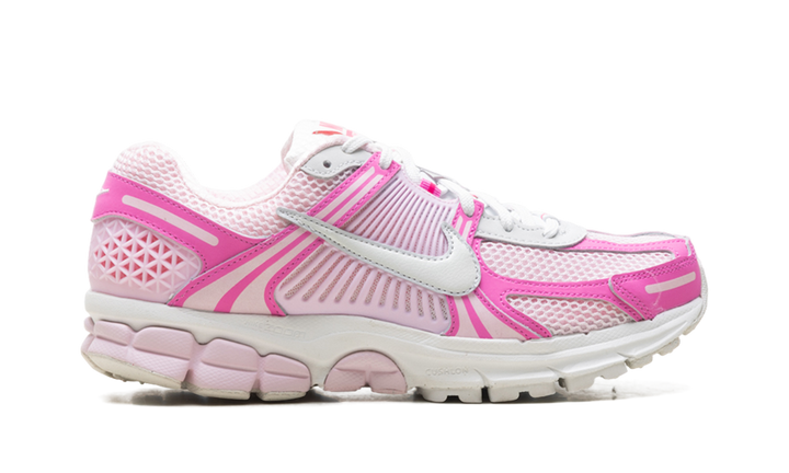 NIKE ZOOM VOMERO 5 HYPER PINK WOMENS
