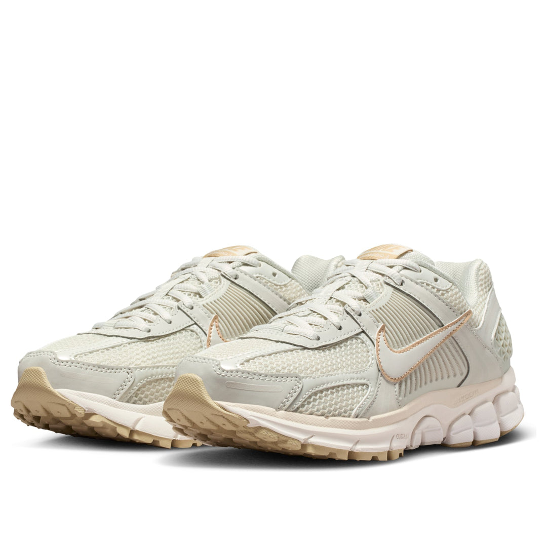 NIKE ZOOM VOMERO 5 LIGHT BONE PHANTOM WOMENS