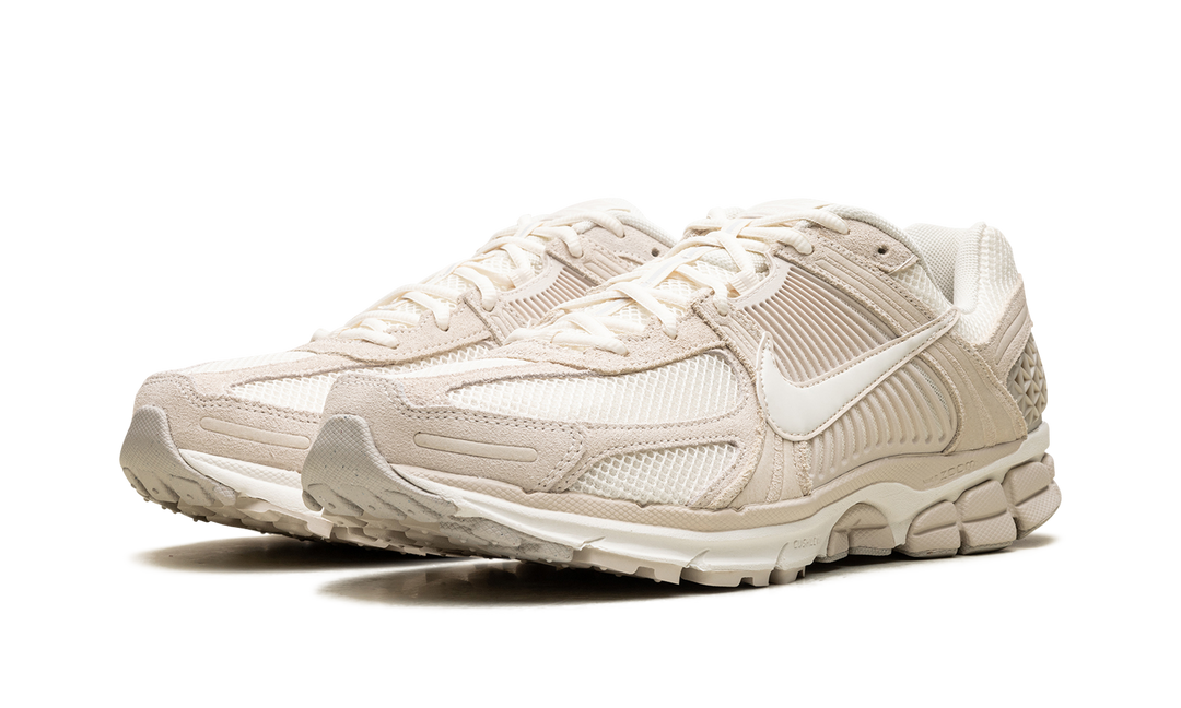 NIKE ZOOM VOMERO 5 LIGHT OREWOOD BROWN